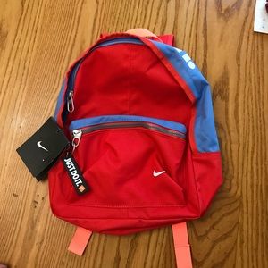 NIKE just do it mini backpack! NWT!!